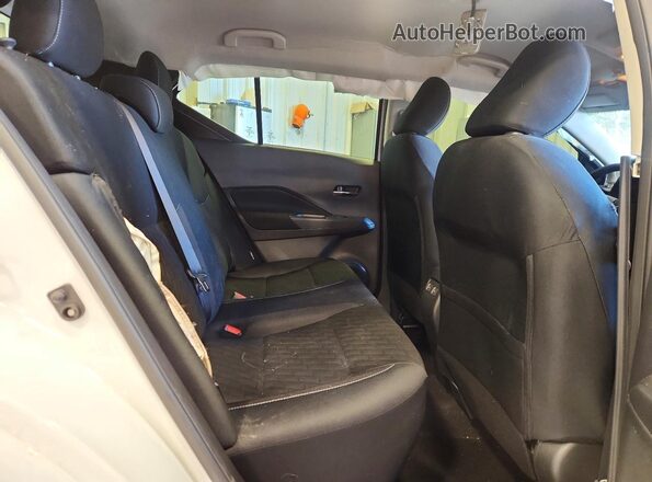 3N1CP5CV1RL560951 2024 NISSAN KICKS White Rear interior view