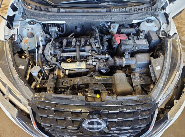 3N1CP5CV1RL560951 2024 NISSAN KICKS White Engine compartment view