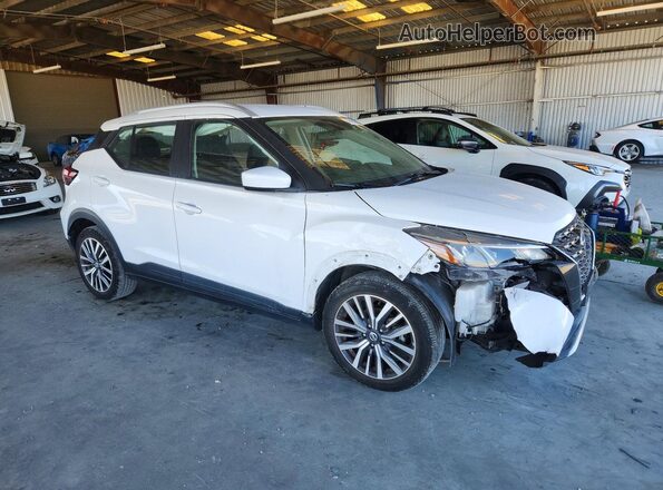 3N1CP5CV2ML466148 2021 NISSAN KICKS White Front right