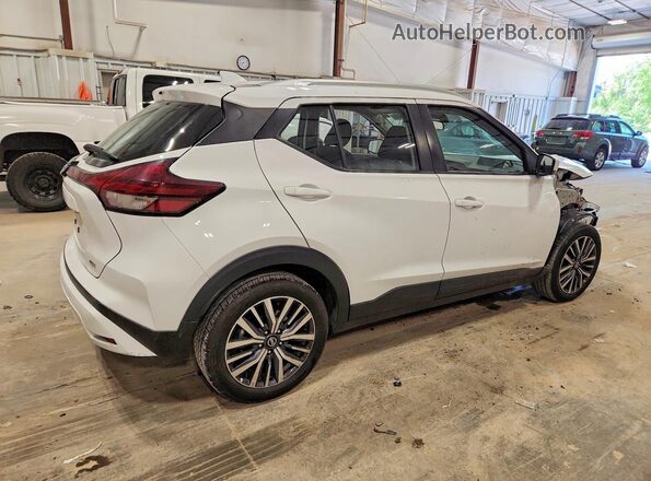 3N1CP5CV2ML532326 2021 NISSAN KICKS Белый Задняя правая четверть