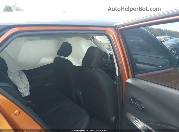 3N1CP5CV2PL513392 2023 NISSAN KICKS Оранжевый Вид наклейки с VIN-кодом