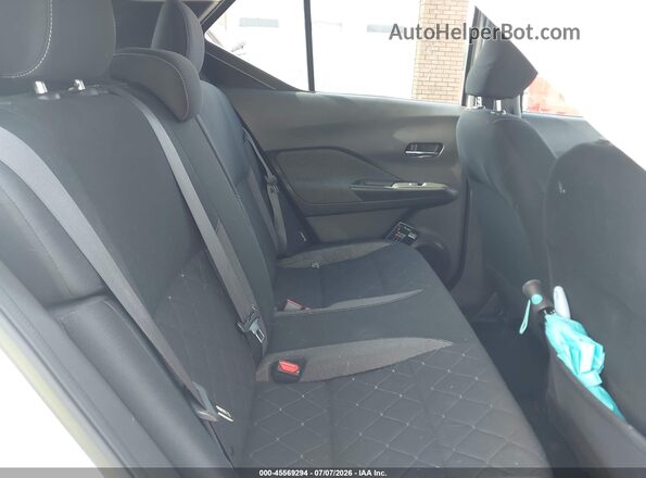 3N1CP5CV3LL523701 2020 NISSAN KICKS Silver VIN sticker view