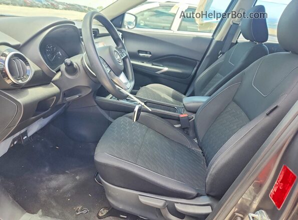 3N1CP5CV3NL512782 2022 NISSAN KICKS Gray Front interior view