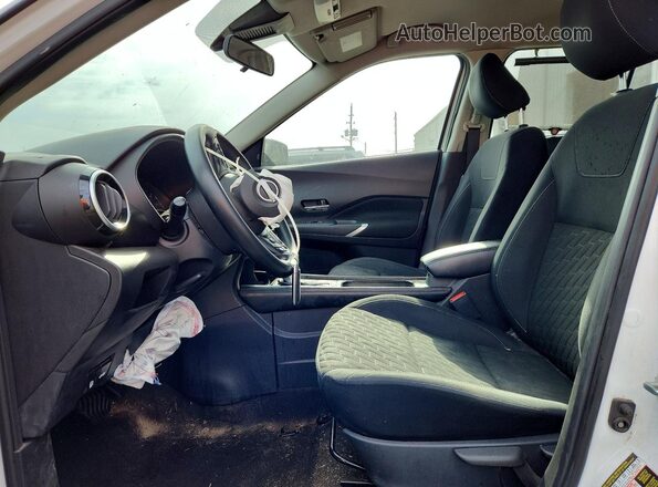 3N1CP5CV3PL512901 2023 NISSAN KICKS White Front interior view