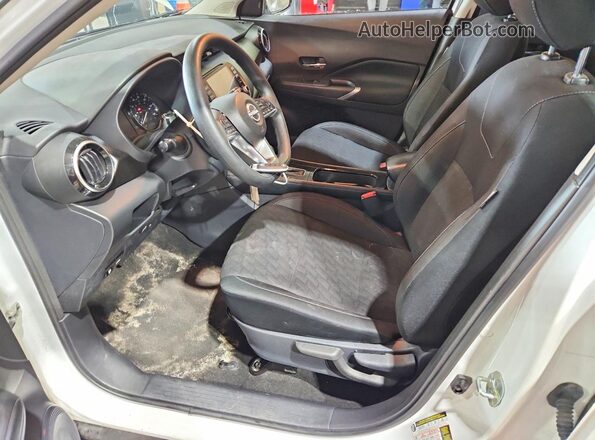 3N1CP5CV3RL560286 2024 NISSAN KICKS White წინა სალონის ხედი