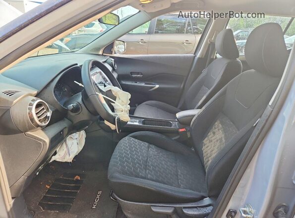3N1CP5CV3SL468746 2025 NISSAN KICKS Gray Սալոնի դիմացի տեսք