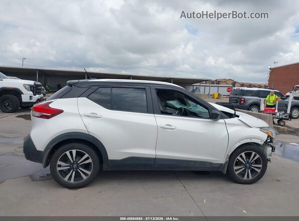 3N1CP5CV4LL485900 2020 NISSAN KICKS White Widok wnętrza 360 stopni