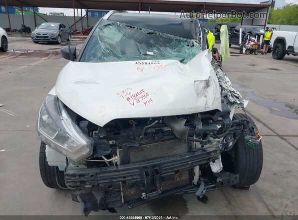3N1CP5CV4LL485900 2020 NISSAN KICKS White Widok wnętrza z tyłu