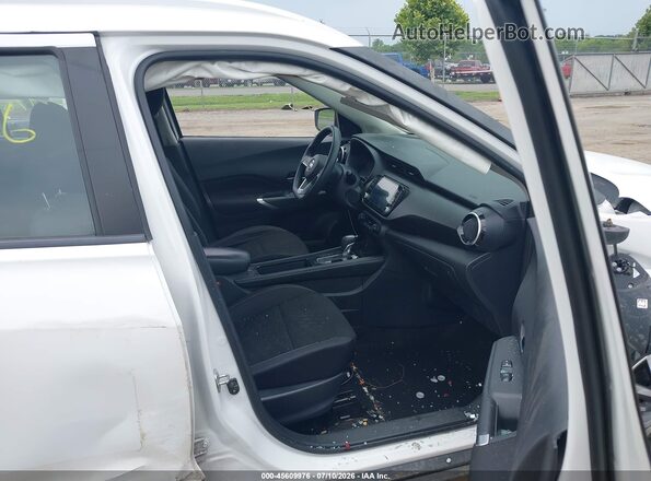 3N1CP5CV4ML505497 2021 NISSAN KICKS White Вид салону спереду