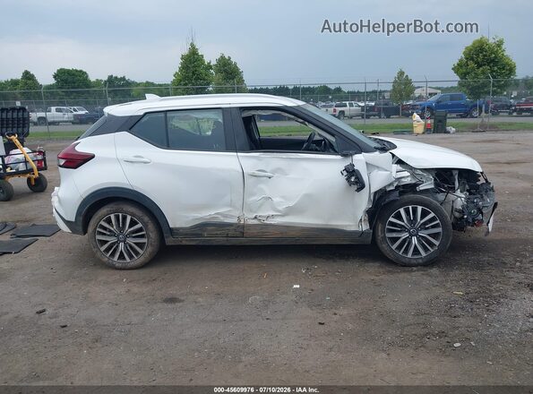 3N1CP5CV4ML505497 2021 NISSAN KICKS White Вид задньої частини салону