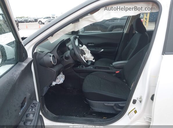 3N1CP5CV4PL468147 2023 NISSAN KICKS White Սալոնի դիմացի տեսք