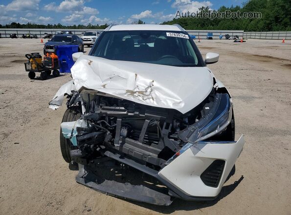 3N1CP5CV4RL491169 2024 NISSAN KICKS Белый Вид спереди