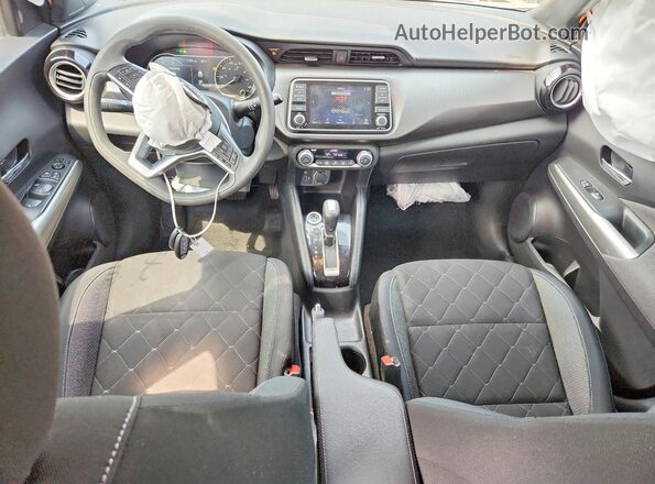 3N1CP5CV5LL515423 2020 NISSAN KICKS Orange Вид панелі приладів