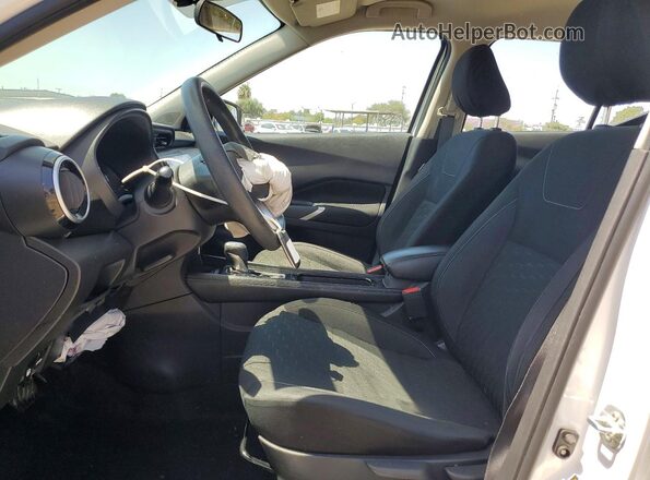 3N1CP5CV5PL494496 2023 NISSAN KICKS White Widok wnętrza z przodu