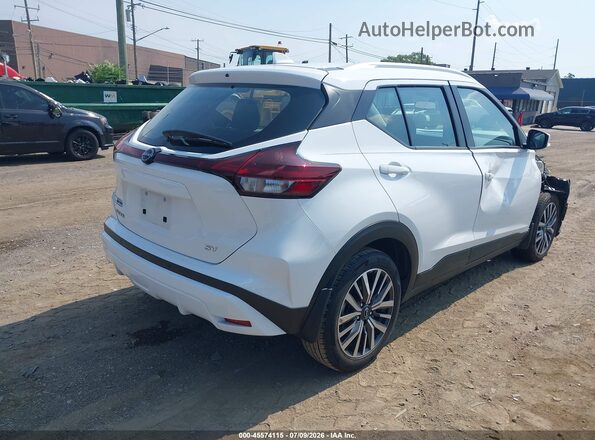 3N1CP5CV5RL492511 2024 NISSAN KICKS White Задня права чверть