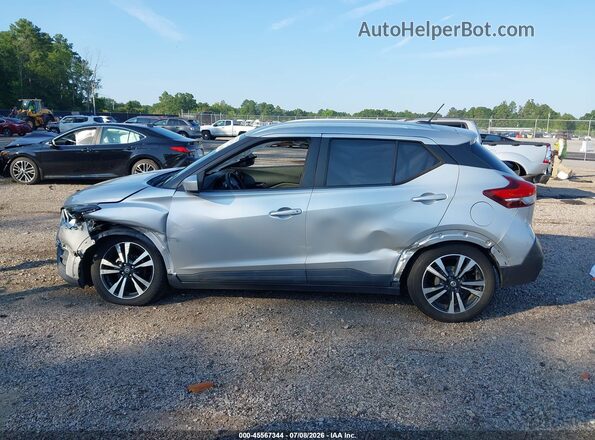3N1CP5CV6LL479130 2020 NISSAN KICKS Silver Widok wnętrza 360 stopni