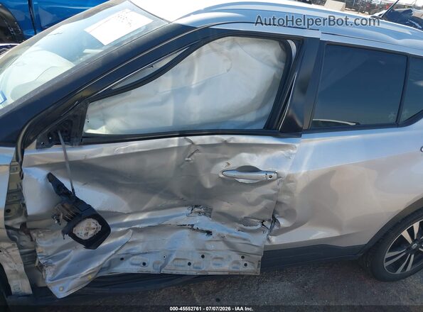 3N1CP5CV6LL526690 2020 NISSAN KICKS Silver 360 interior view
