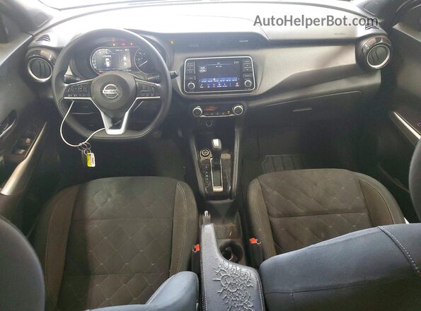3N1CP5CV6LL546373 2020 NISSAN KICKS Черный Вид панели приборов