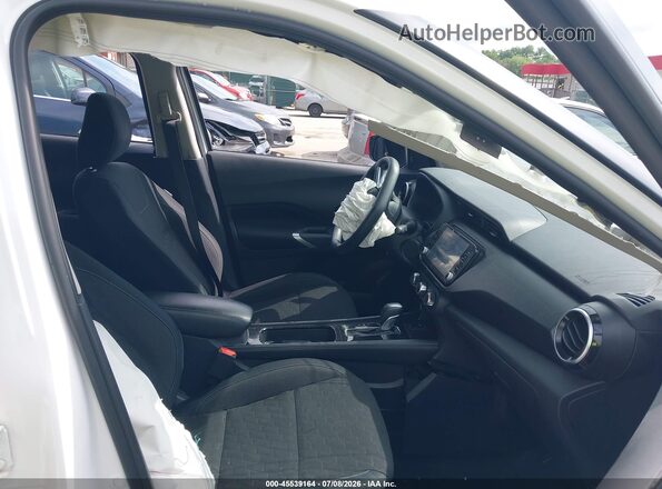 3N1CP5CV6PL572865 2023 NISSAN KICKS White Սալոնի դիմացի տեսք