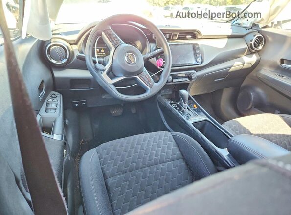 3N1CP5CV7ML544004 2021 NISSAN KICKS White Вид панелі приладів