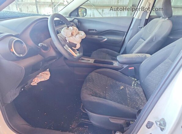 3N1CP5CV7ML548618 2021 NISSAN KICKS White Vista interior delantera