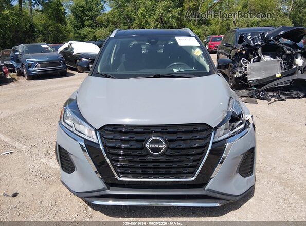 3N1CP5CV7PL520211 2023 NISSAN KICKS Gray Widok zestawu wskaźników