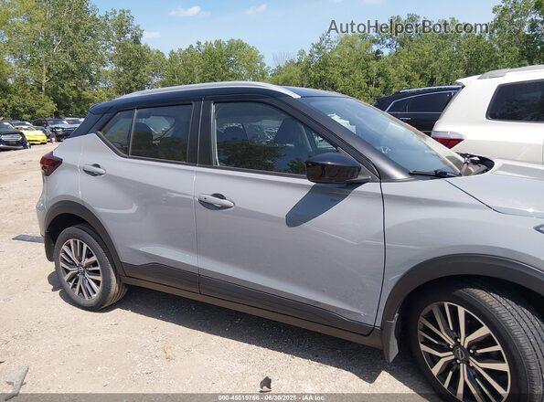3N1CP5CV7PL520211 2023 NISSAN KICKS Gray Widok wnętrza z tyłu