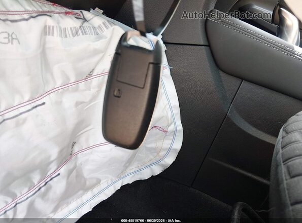 3N1CP5CV7PL520211 2023 NISSAN KICKS Gray Widok deski rozdzielczej