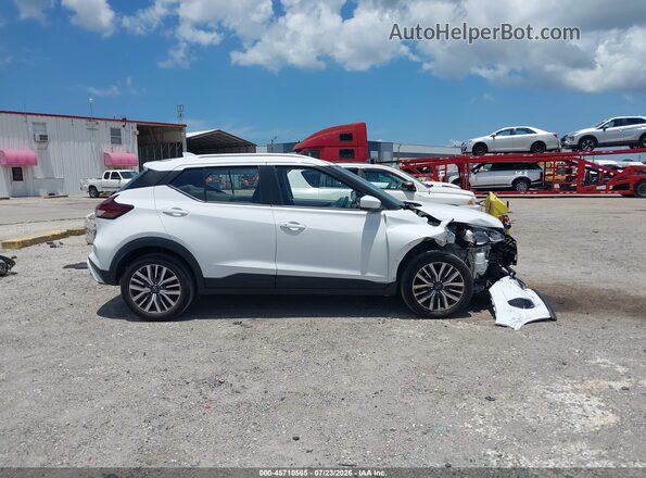 3N1CP5CV7RL481431 2024 NISSAN KICKS White Вид задньої частини салону