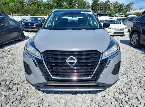 3N1CP5CV7RL527243 2024 NISSAN KICKS Gray Դիմացի տեսք