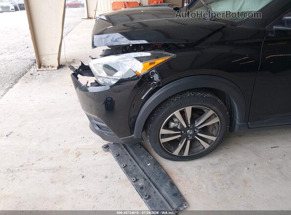 3N1CP5CV8LL480408 2020 NISSAN KICKS Black Widok z przodu