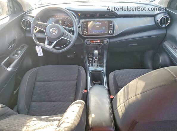 3N1CP5CV8ML530984 2021 NISSAN KICKS Gray Vista del salpicadero