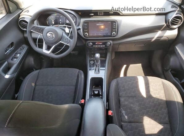 3N1CP5CV8ML533805 2021 NISSAN KICKS Gray Առջևի վահանակի տեսք