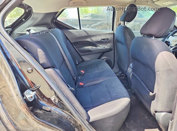 3N1CP5CV8ML535845 2021 NISSAN KICKS Gray Widok wnętrza z tyłu