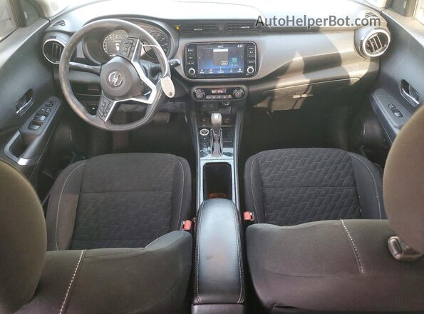 3N1CP5CV8ML545209 2021 NISSAN KICKS Gray Vista del salpicadero