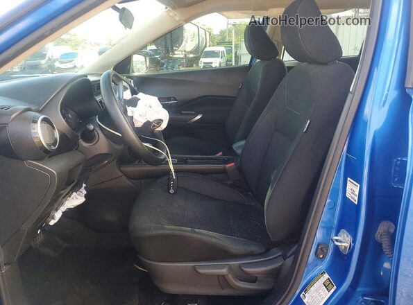 3N1CP5CV8PL526325 2023 NISSAN KICKS Blue წინა სალონის ხედი
