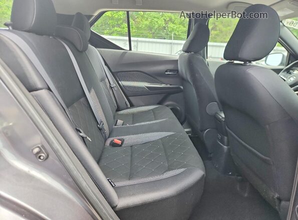 3N1CP5CV9LL544939 2020 NISSAN KICKS Gray Rear seats view