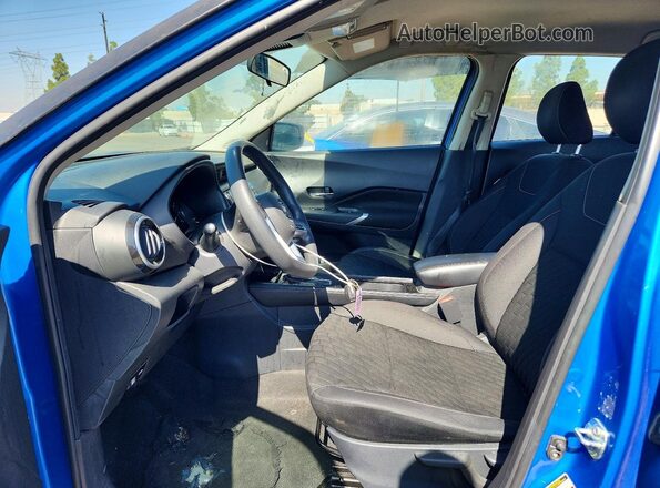 3N1CP5CV9ML478300 2021 NISSAN KICKS Blue Front interior view
