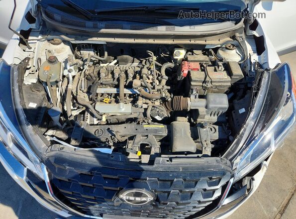 3N1CP5CV9NL516464 2022 NISSAN KICKS White Rear interior view