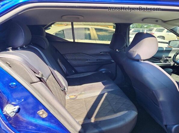 3N1CP5CVXLL491930 2020 NISSAN KICKS Blue Rear seats view