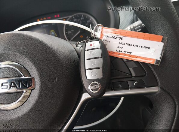 3N1CP5CVXLL506846 2020 NISSAN KICKS Gray Vista del salpicadero