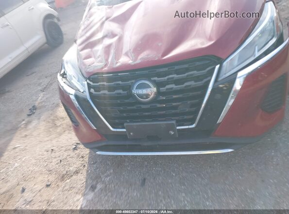 3N1CP5CVXPL488354 2023 NISSAN KICKS Burgundy Vista del salpicadero