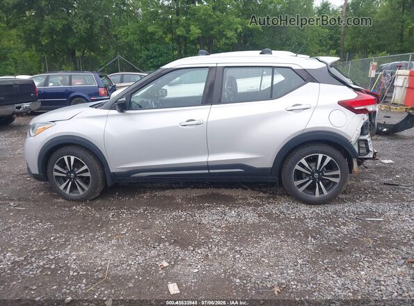 3N1CP5DV0LL524108 2020 NISSAN KICKS Silver Սալոնի 360 աստիճան տեսք