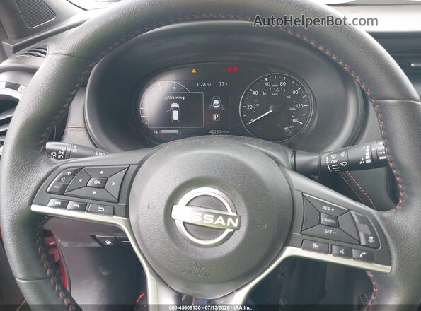 3N1CP5DV0RL492933 2024 NISSAN KICKS Red Հետևի նստատեղերի տեսք