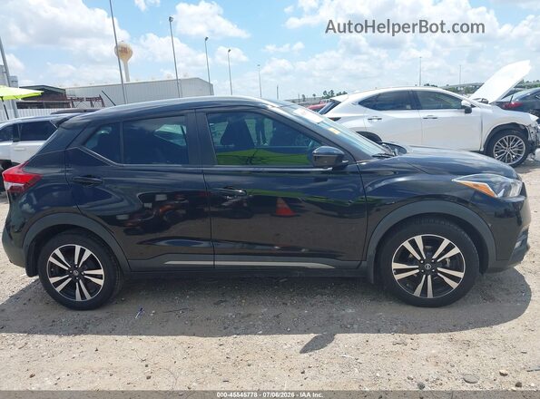 3N1CP5DV2LL526782 2020 NISSAN KICKS Черный Вид задней части салона