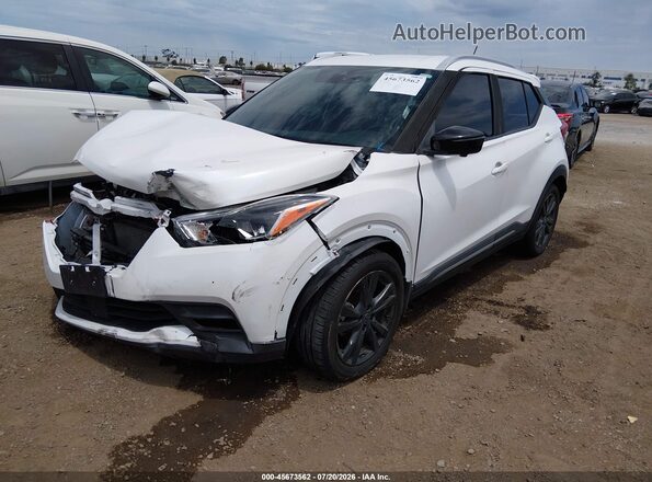3N1CP5DV2LL532906 2020 NISSAN KICKS White Առջևի ձախ երեք քառորդ տեսարան