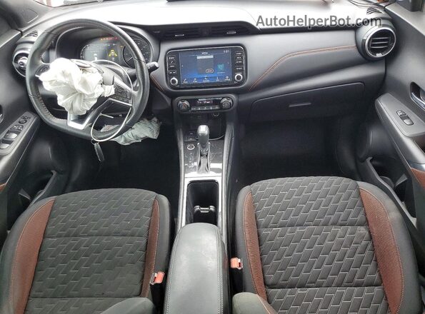 3N1CP5DV2ML495440 2021 NISSAN KICKS Orange Vista del salpicadero