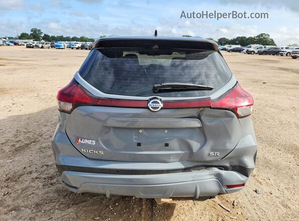 3N1CP5DV2ML538058 2021 NISSAN KICKS Silver Rear view