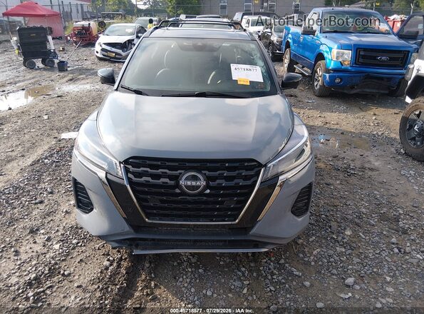3N1CP5DV2PL486855 2023 NISSAN KICKS Серый Вид щитка приборов