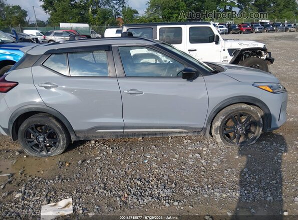3N1CP5DV2PL486855 2023 NISSAN KICKS Серый Вид задней части салона
